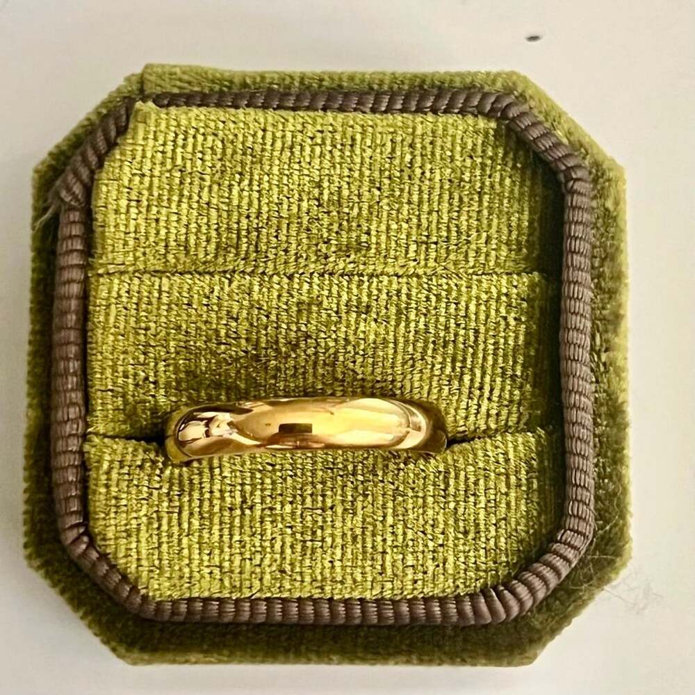 Classic 10k Plated Yellow Gold Polished 4mm Band Ring Size 9